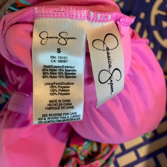 Jessica Simpson Women's Multicolor Roses Bushies One-Piece Swimsuit Size S NWT - Picture 5 of 7